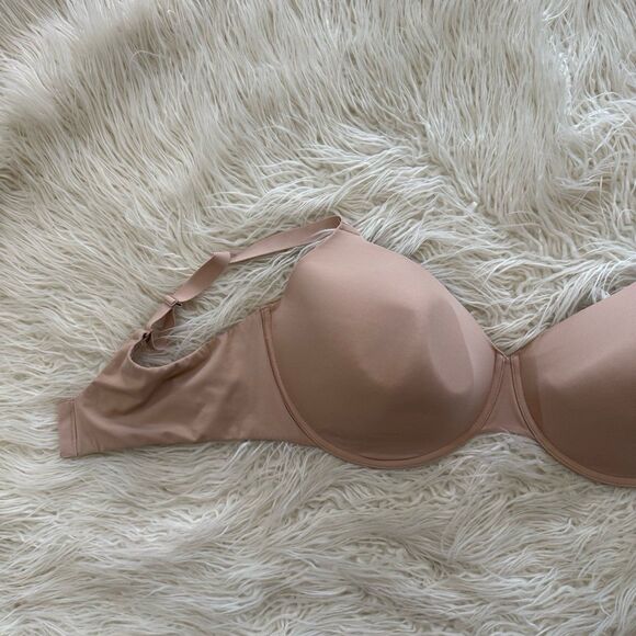 Skims Fits Everybody T-shirt Demi Bra Clay Size 44DDD - Picture 2 of 8